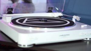What is a bluetooth record player? Rager Music What is a bluetooth record player? Rager Music